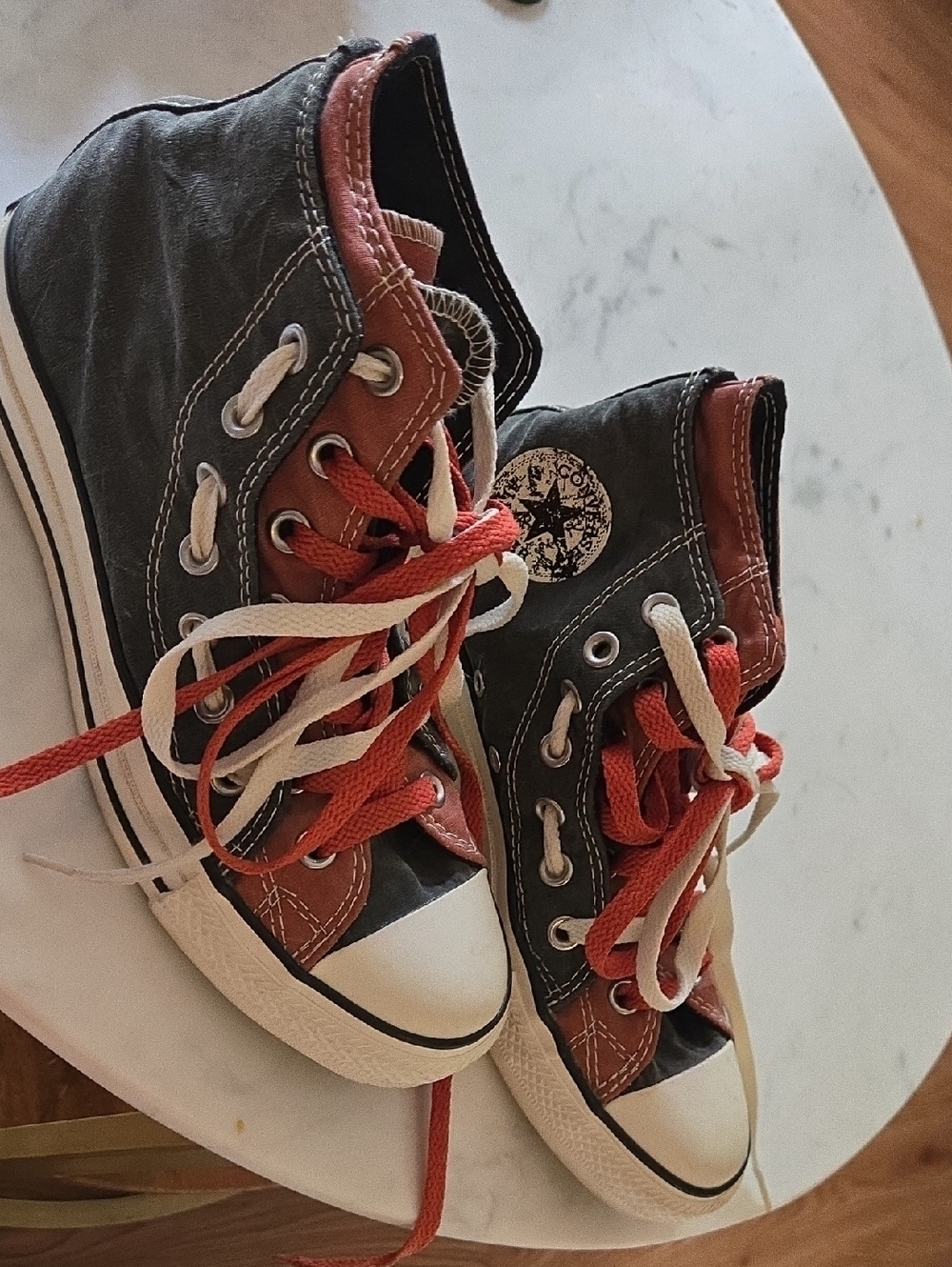 Classic High-Top Canvas ALL STARS Sneakers in Black and Brown/Burgandy